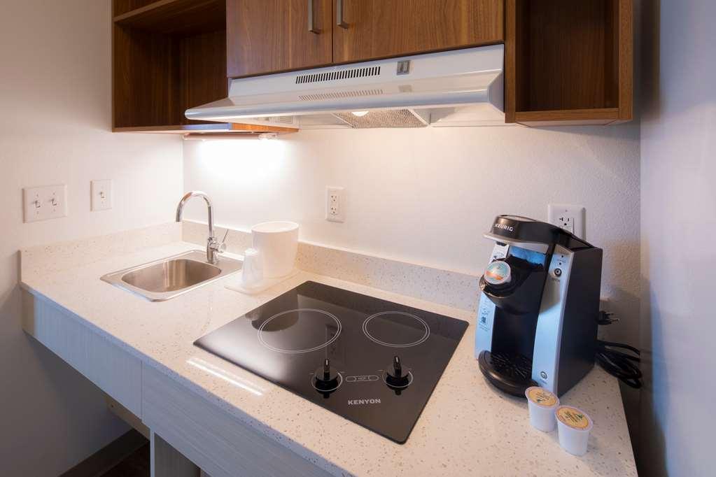 Uptown Suites Extended Stay Austin Tx - Downtown الغرفة الصورة